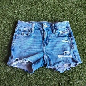 American Eagle Denim Size 2 Midi Shorts Distressed Next Level Stretch AEO